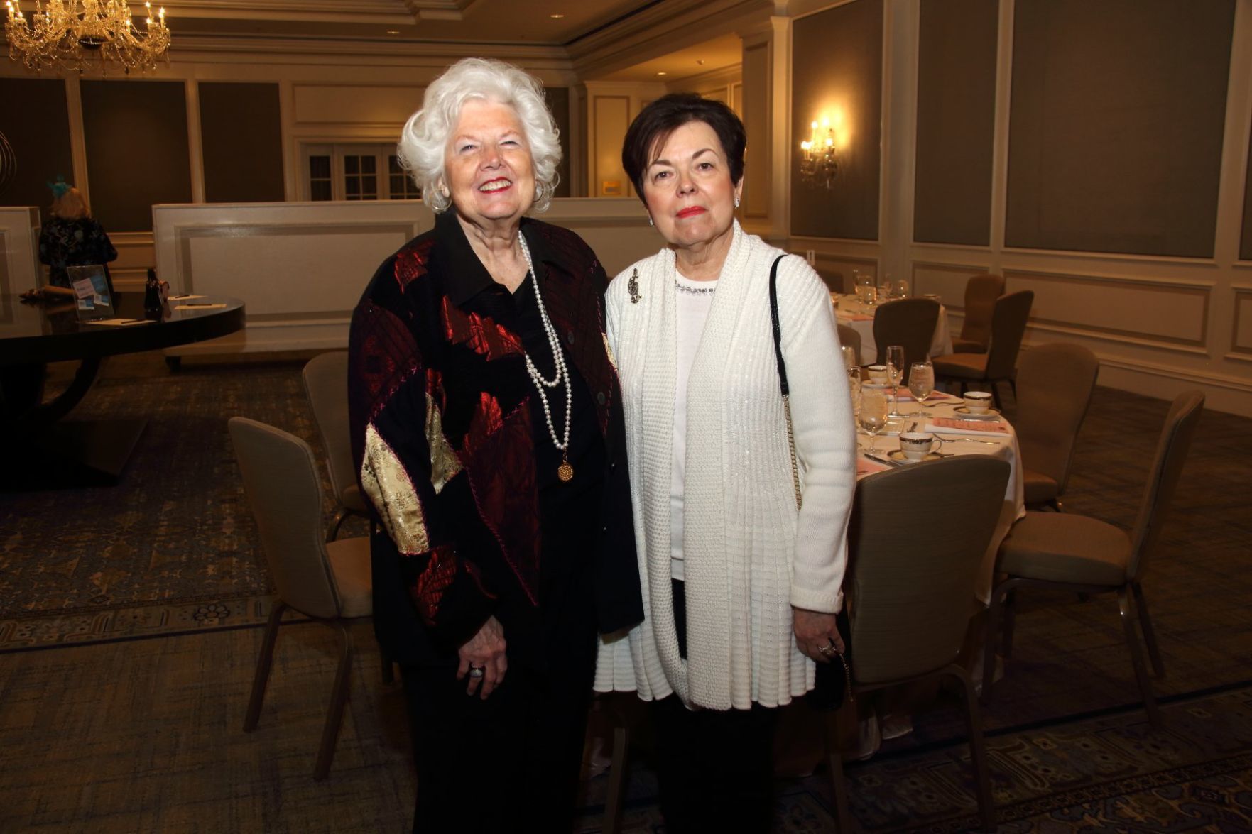 Sally Lefler, Ginny Hoeper